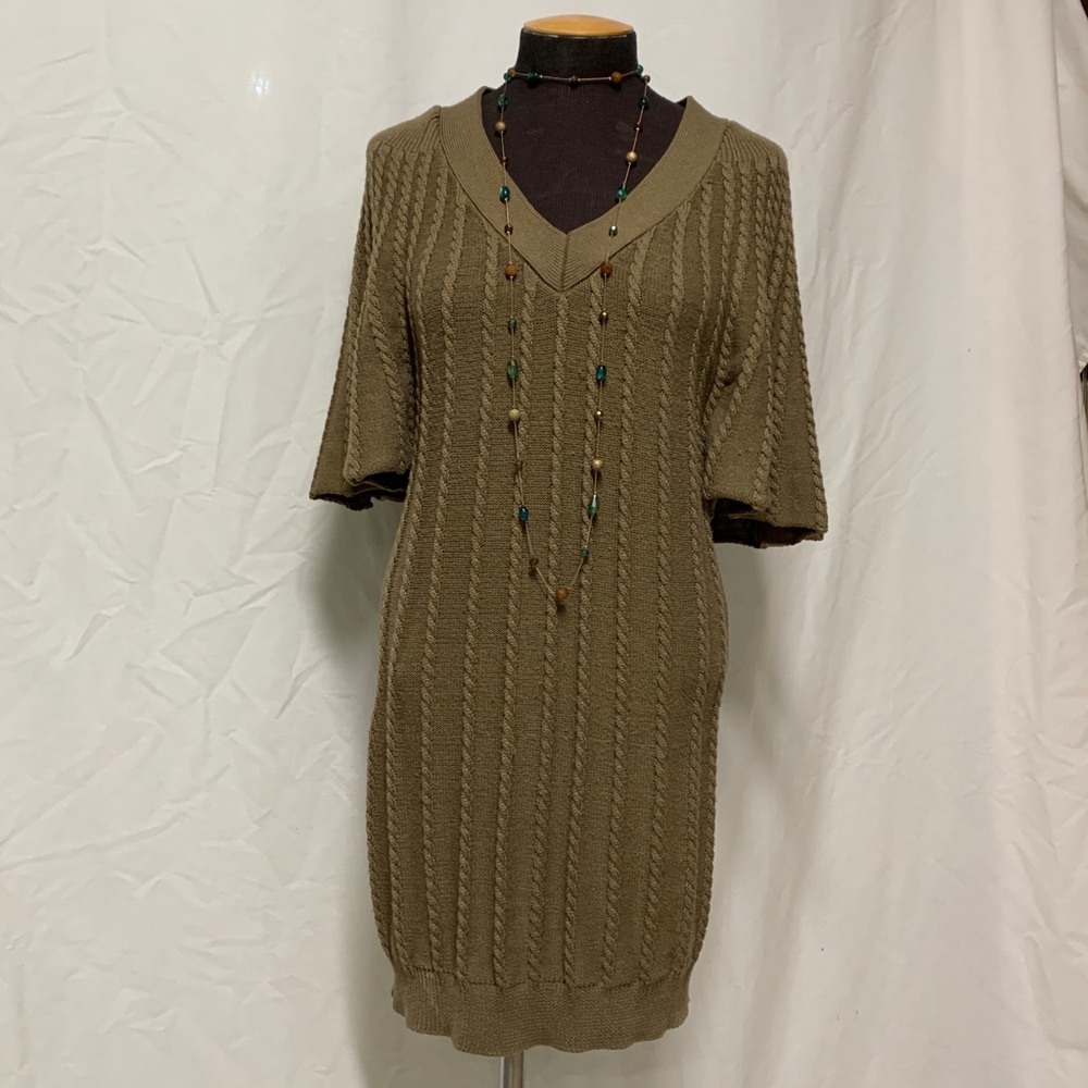 Calvin Klein V-neck knitted brown dress.